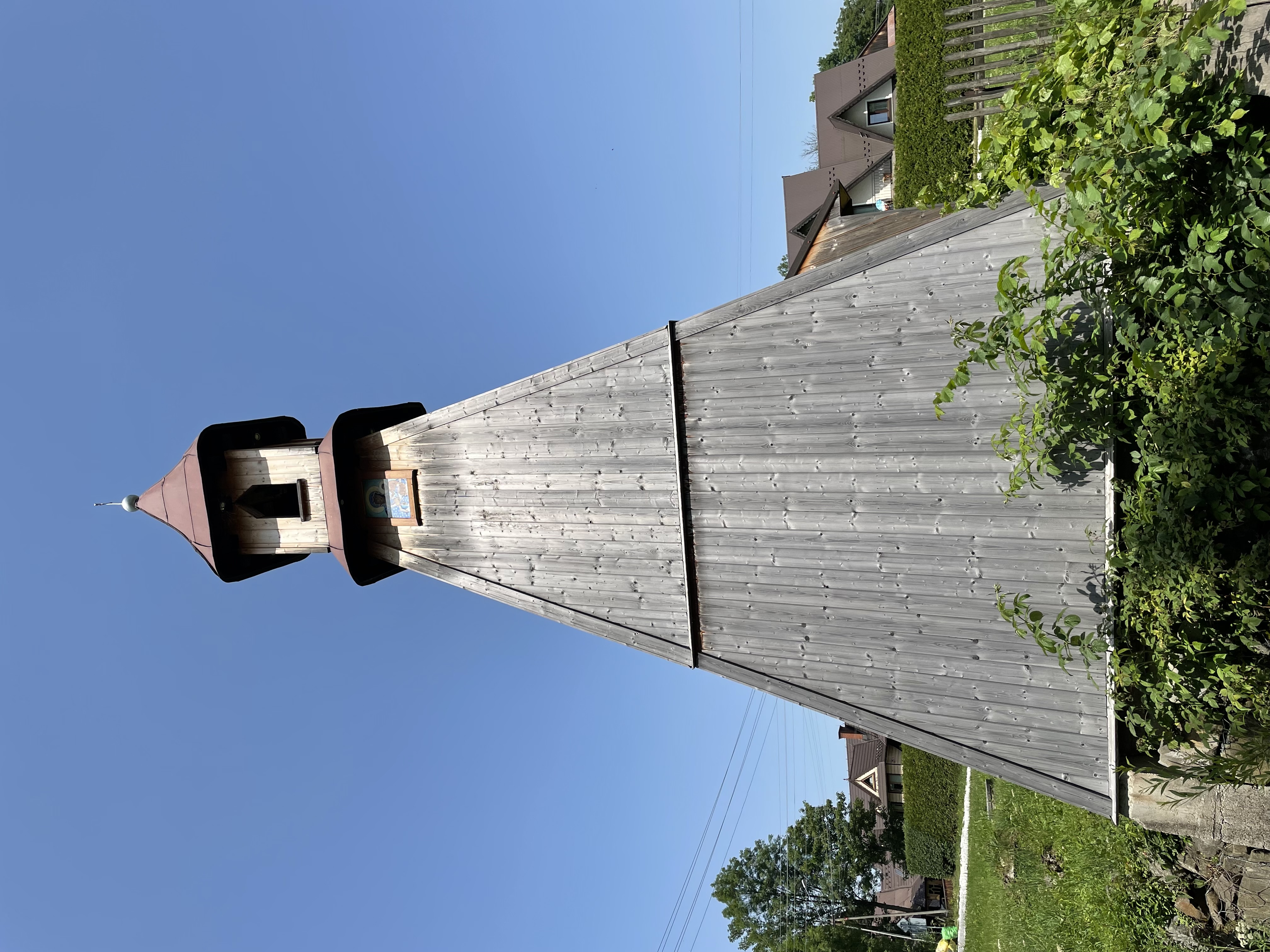 Dzwonnica przy Starej Drodze obok nr 104 Witów